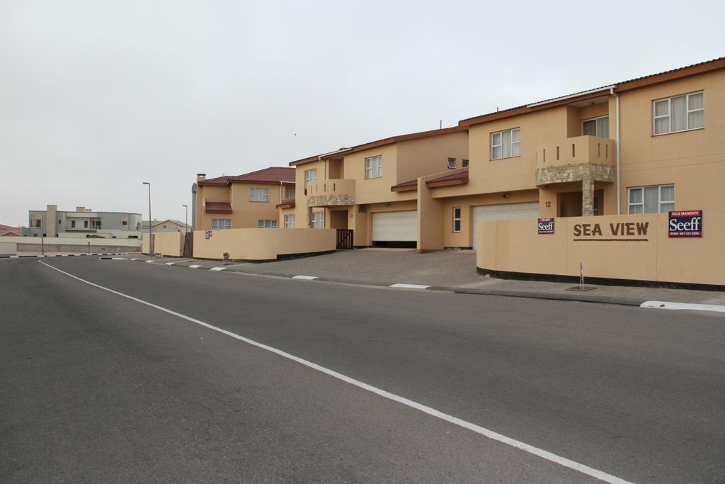 Monotoka Self Catering Apartments Cc Swakopmund Exterior foto